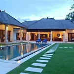 Villa Santai