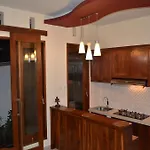 Shreya Guest House
