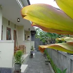 Sintya Homestay