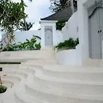 Cloud Nine Estate