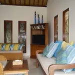 Villa Mewali