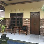 Eka\'S Homestay