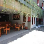 Bubu Inn