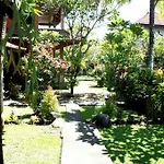 Dewi Ayu Accomodation
