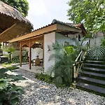 Villa Mambo