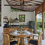 Villa Mambo