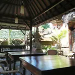 Nuriani Guest House