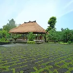 Inang Villa