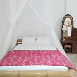 Yumi House