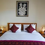 Deko House