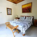 Villa Asri