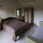 Murni\'S Villa Ligondi