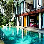Delodtunduh Villa