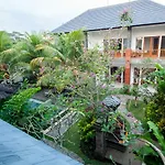 Flamboyant Villa Ubud