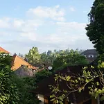 Legong Guesthouse