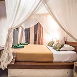 Gajah Biru Bungalows