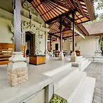 Villa Cemadik