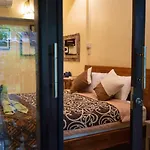 Suweta46 House