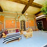Warsi Bungalows