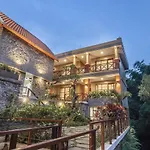 Merak Village By Prasi