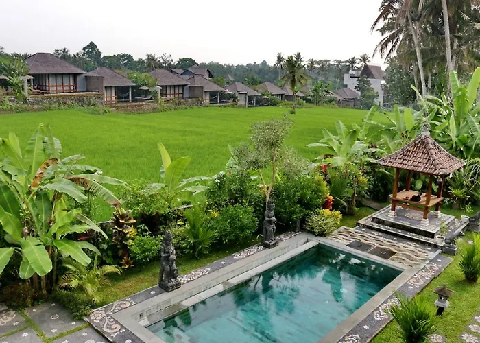 Mira Family Cottages