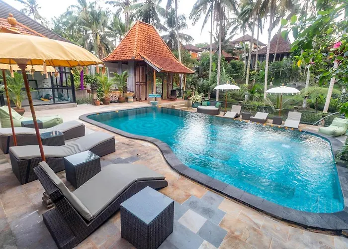 Narasoma Homestay & Retreat