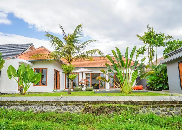 Villa Sawah Ramah