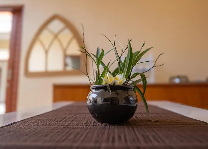 Dirah Cottage Villa
