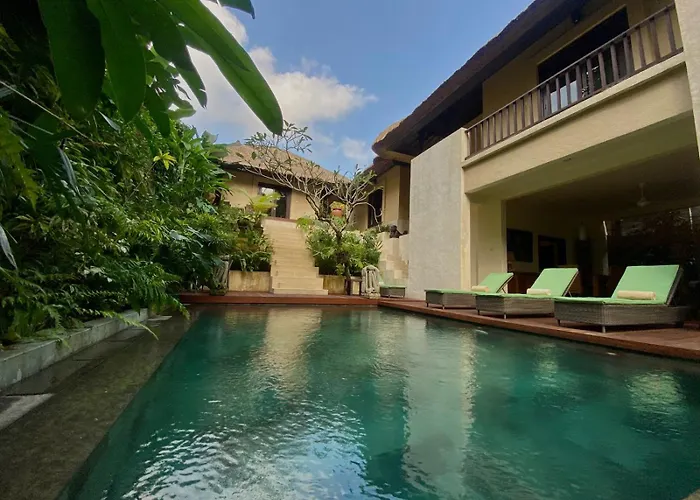 Villa Purnamasari