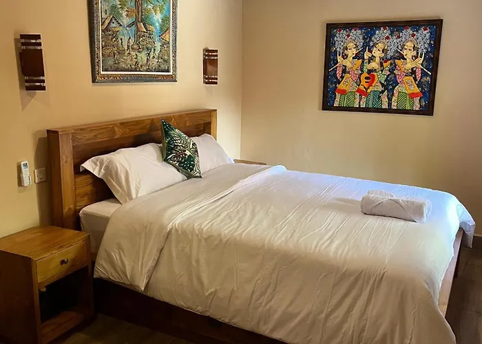 Ananda House