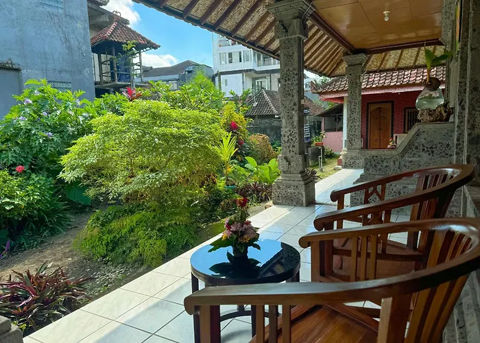 Sari Bungalows