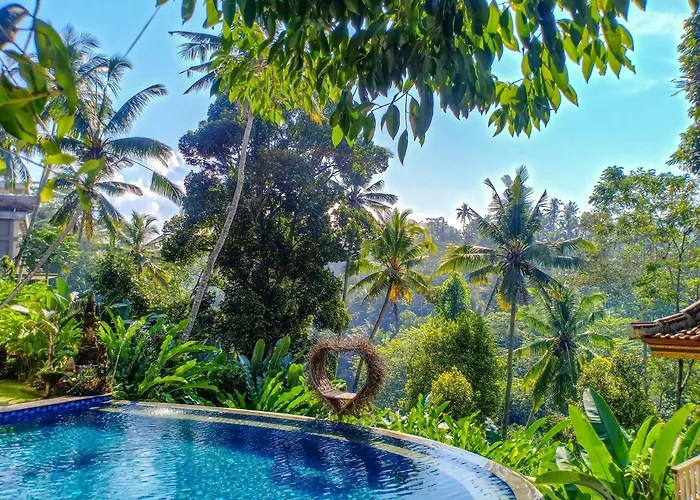 Made Punias Jungle Paradise