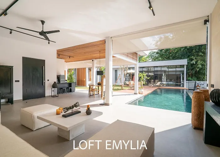 Rouge - Loft Emylia