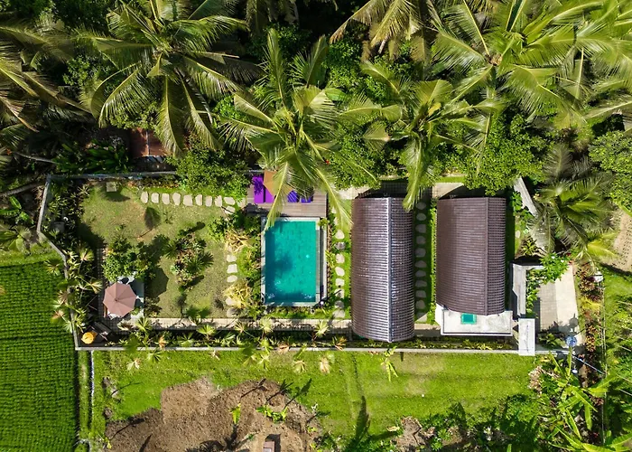 Lumbung Sari Wooden Villa