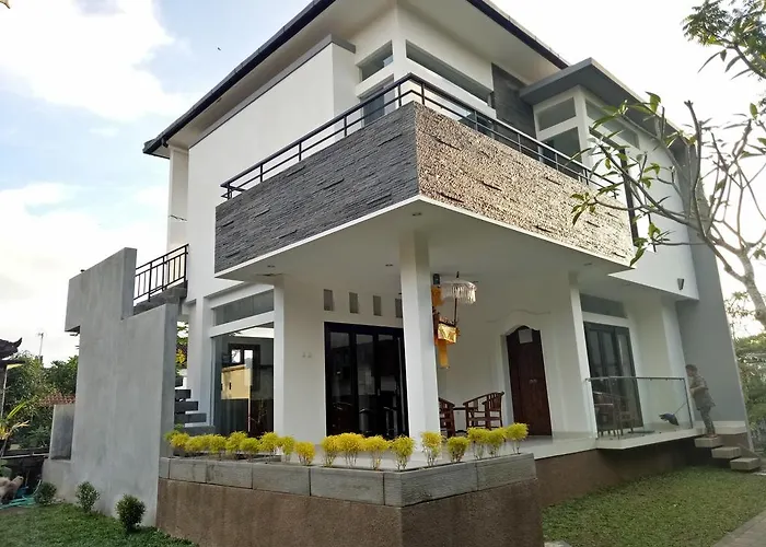 Legong Guesthouse