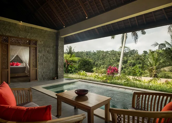 Villa Bawah
