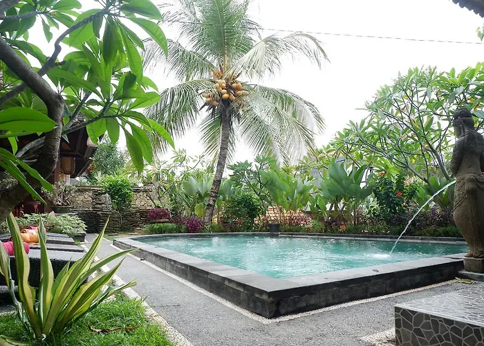 Budi House Bungalows