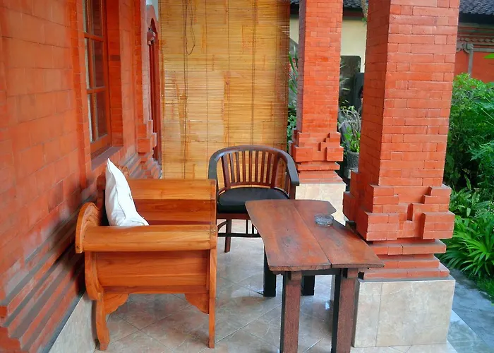Yumi House