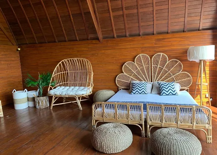 Kanaya Bungalow