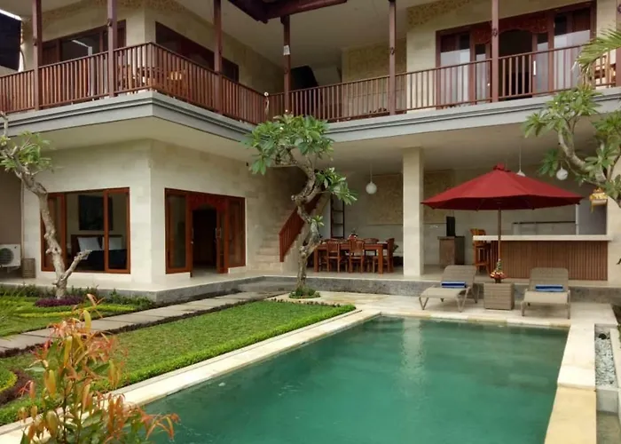 Villa Tenang