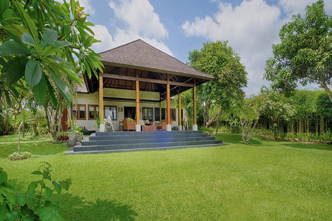 Mas By Sanga Sanga Hospitality Villa
