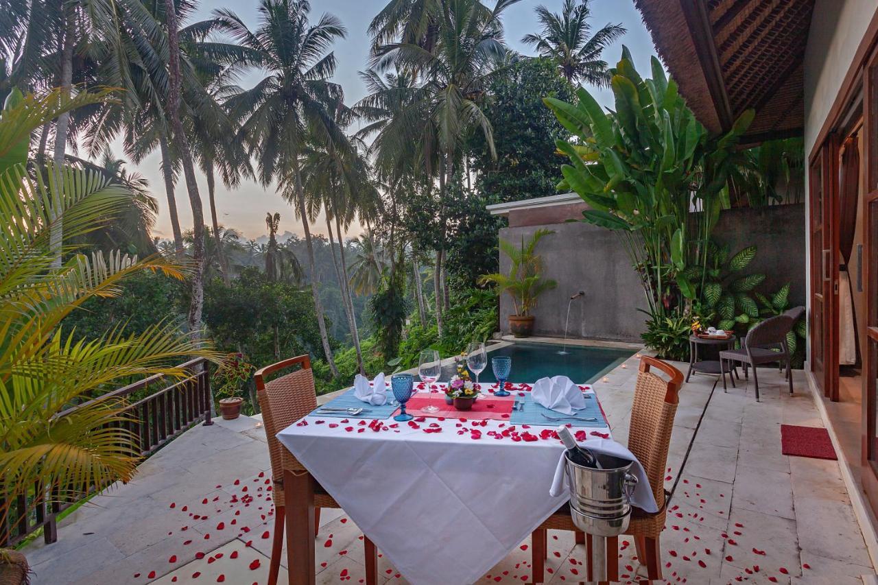 Anusara Luxury Villas