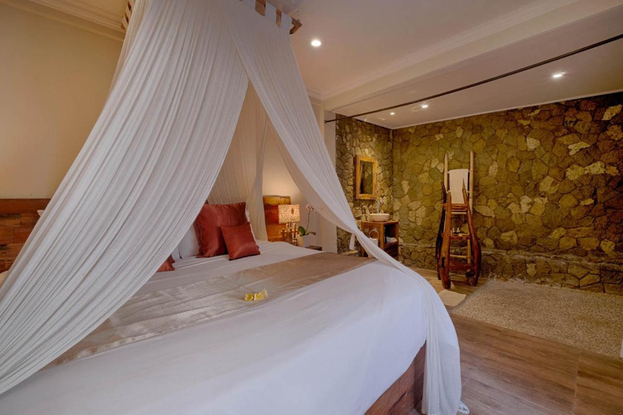 Mas By Sanga Sanga Hospitality Villa *