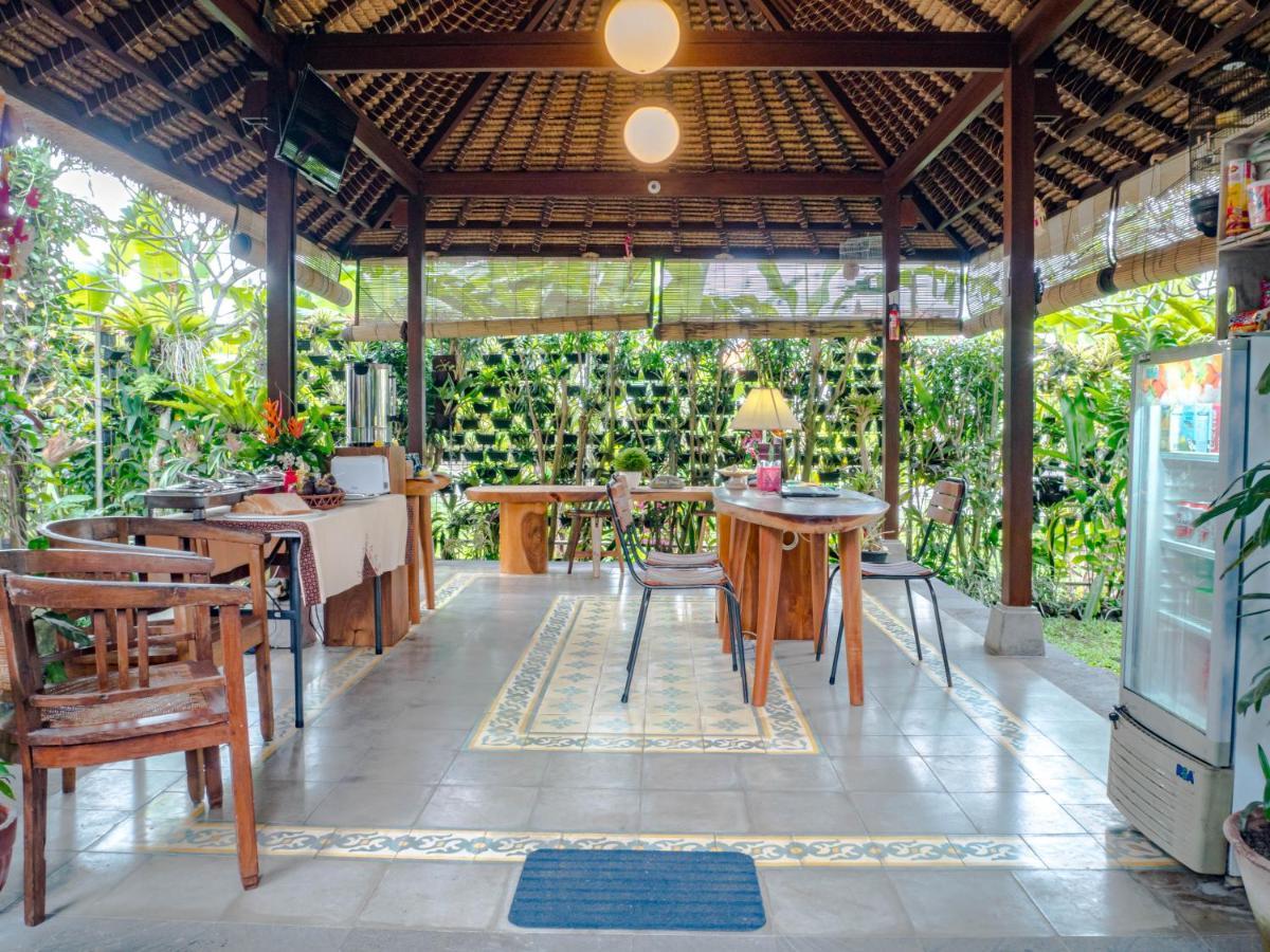 Guest house Rumah Taman 3*