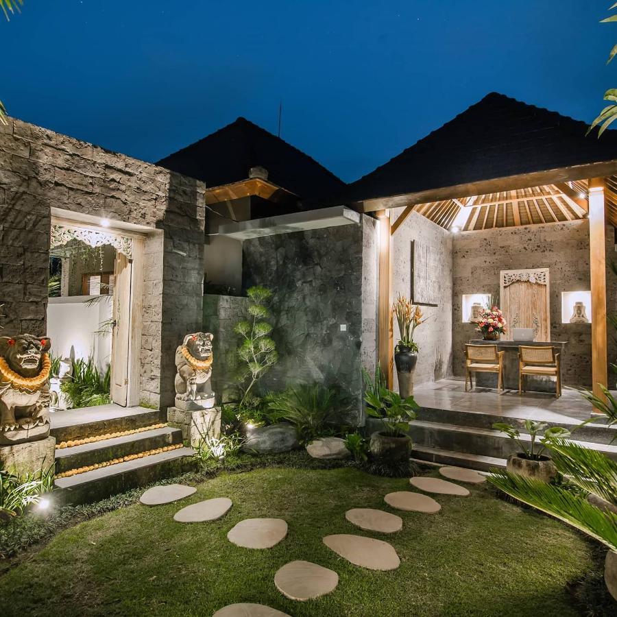 Season * Ubud