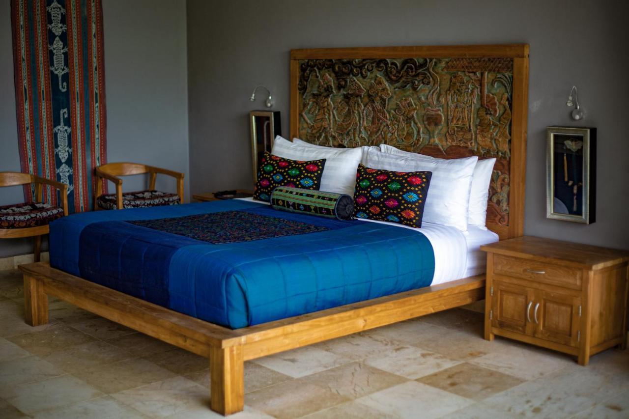 Wake In Paradise And Luxury Lebah Villas Pousada *