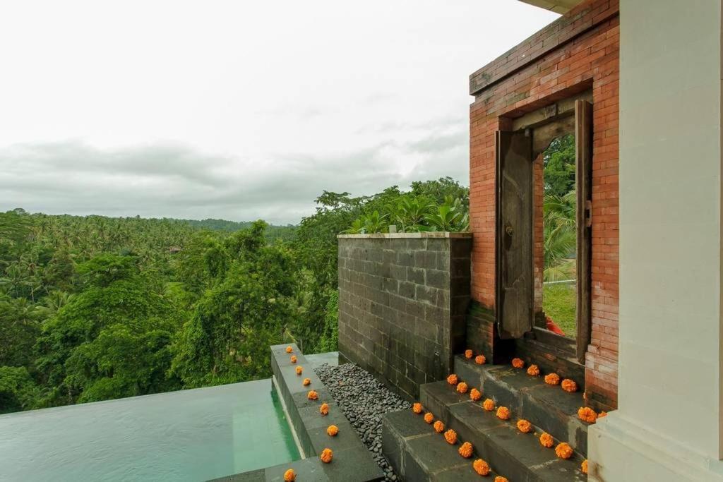 Resort Sayan Terrace