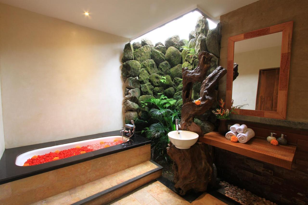 The Iyang Lodge