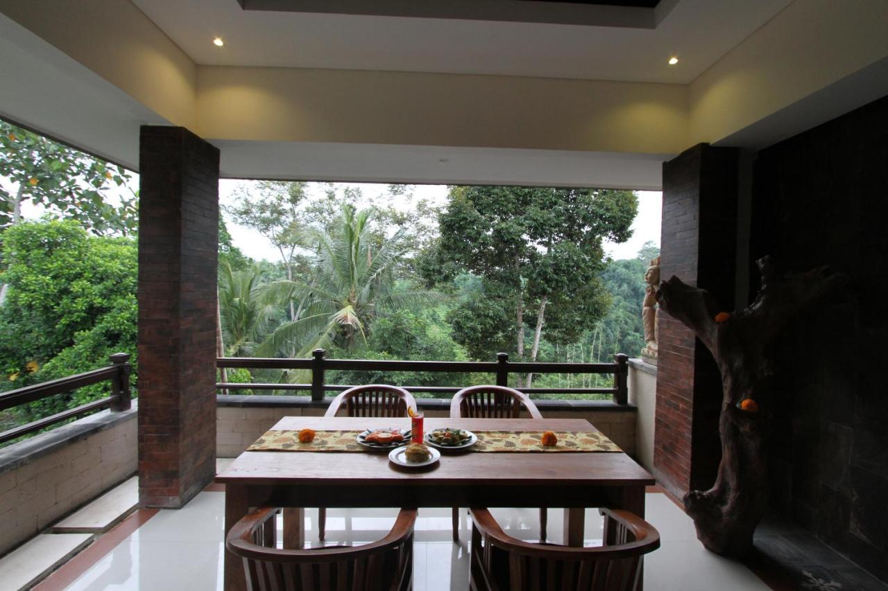 The Iyang Lodge *