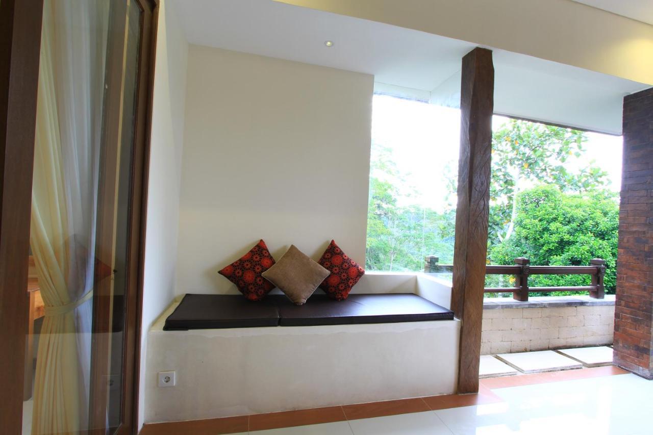 The Iyang Lodge *